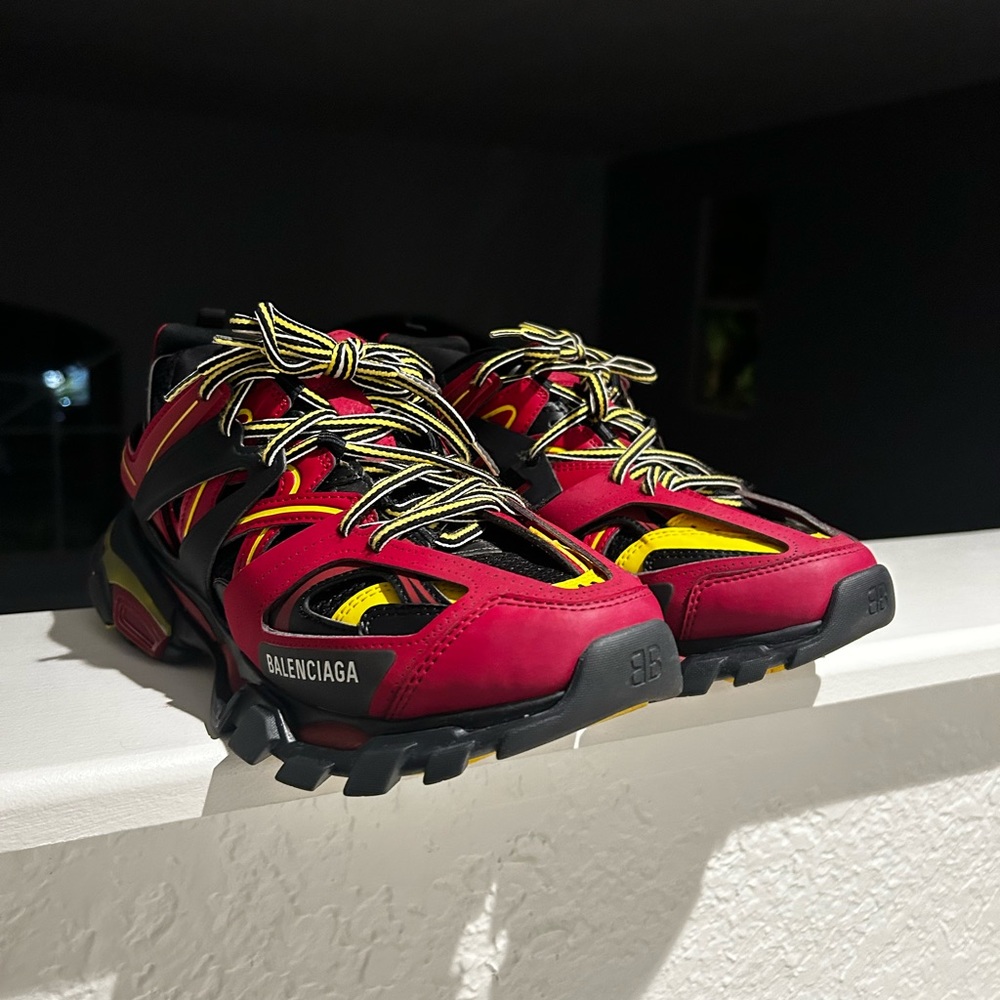 Balenciaga Track Runner Bordeaux Red/Yellow